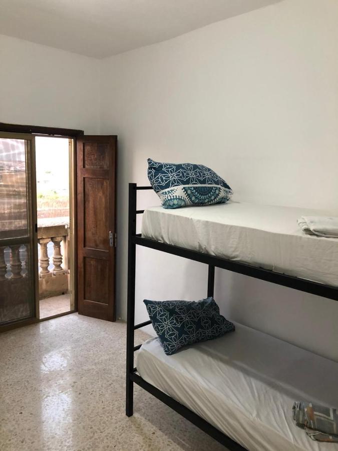 Oleander Butts Inn Zebbug  Экстерьер фото