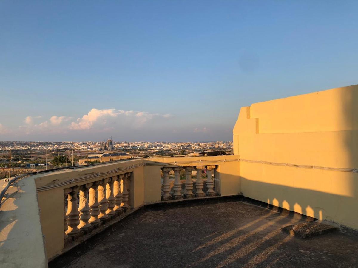 Oleander Butts Inn Zebbug  Экстерьер фото